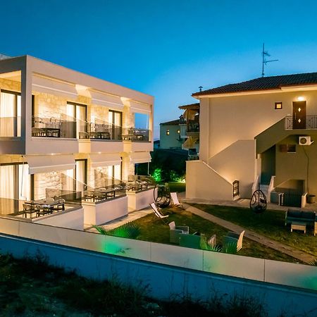 Antony'S Luxury Apartments Nikiti  Buitenkant foto