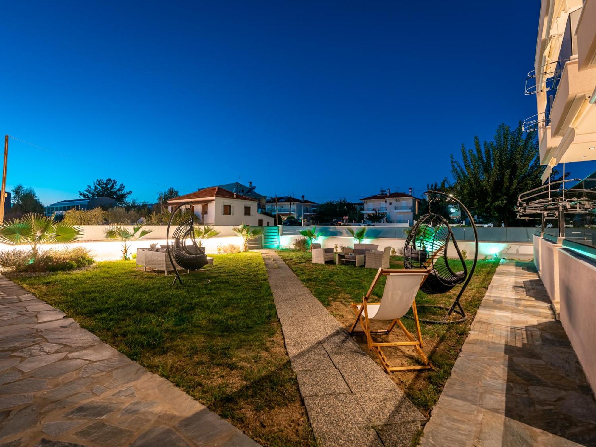Antony'S Luxury Apartments Nikiti  Buitenkant foto