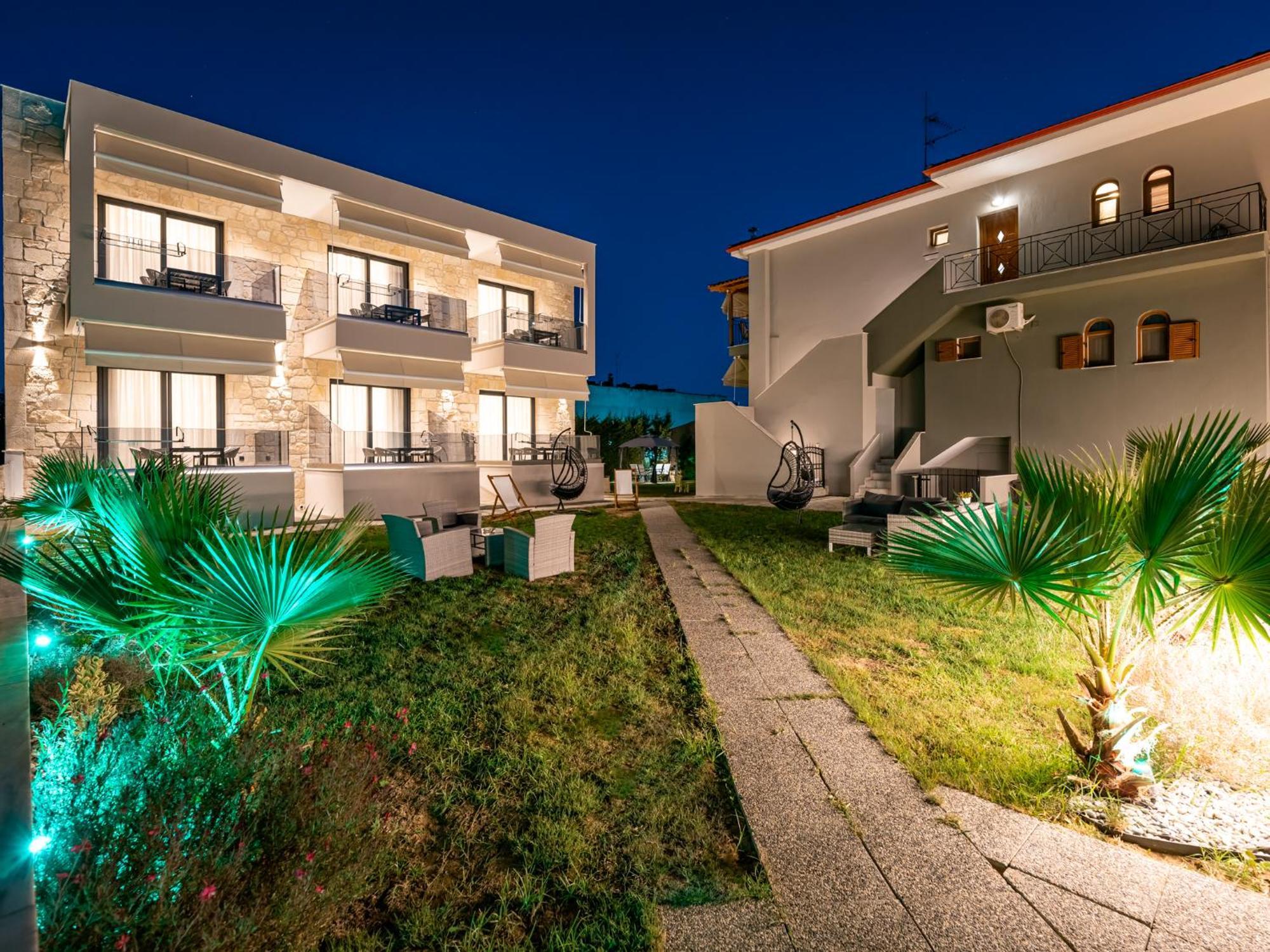 Antony'S Luxury Apartments Nikiti  Buitenkant foto