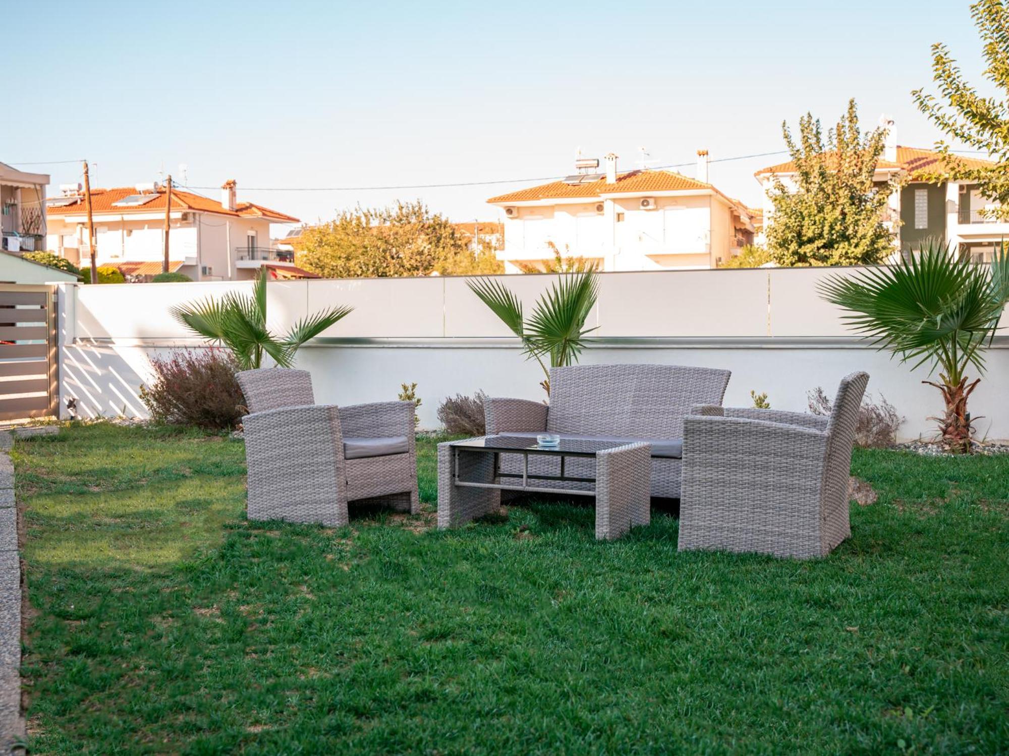 Antony'S Luxury Apartments Nikiti  Buitenkant foto