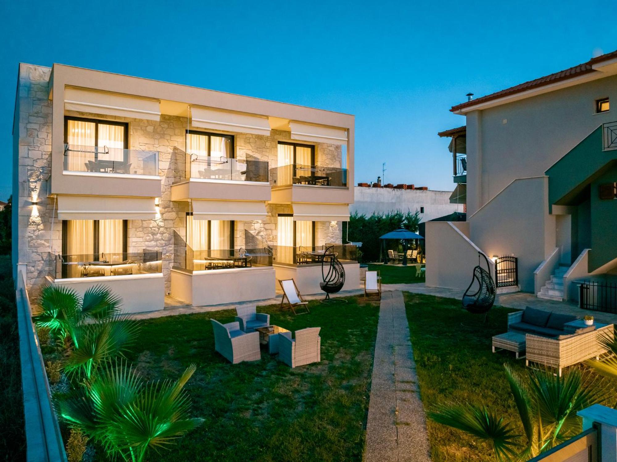 Antony'S Luxury Apartments Nikiti  Buitenkant foto