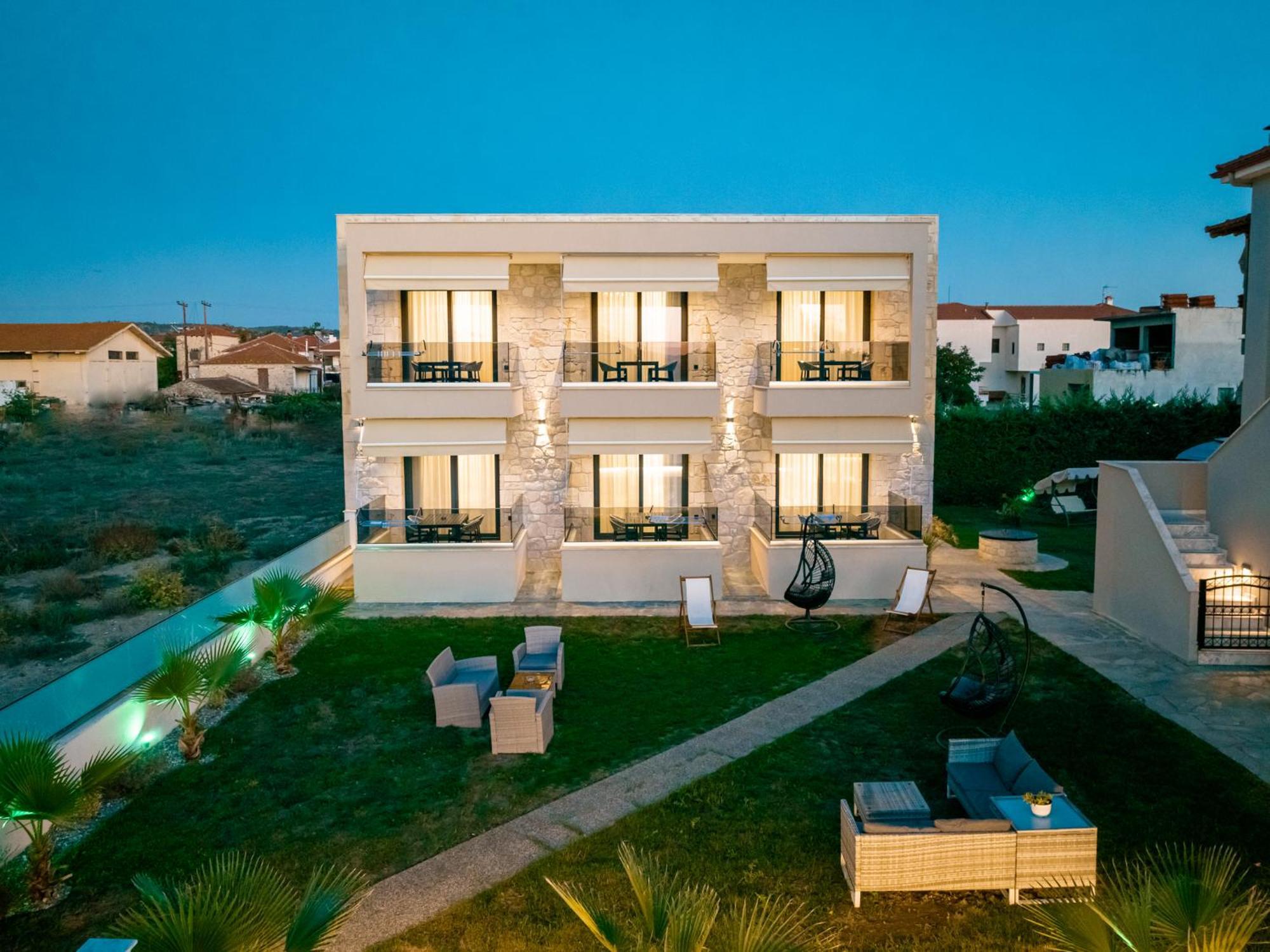 Antony'S Luxury Apartments Nikiti  Buitenkant foto