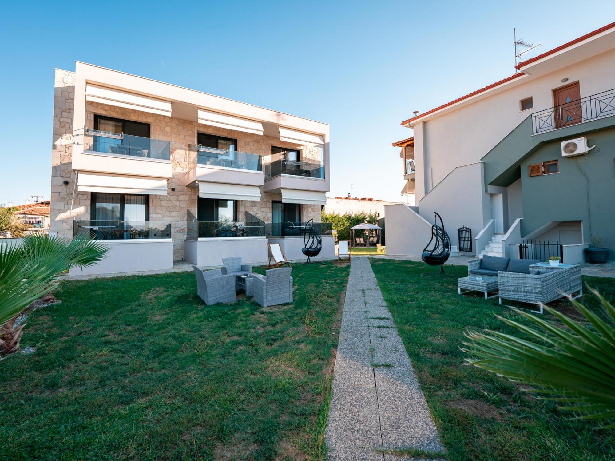 Antony'S Luxury Apartments Nikiti  Buitenkant foto
