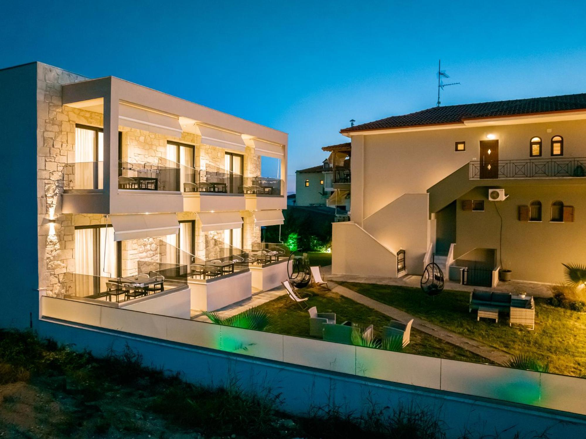 Antony'S Luxury Apartments Nikiti  Buitenkant foto