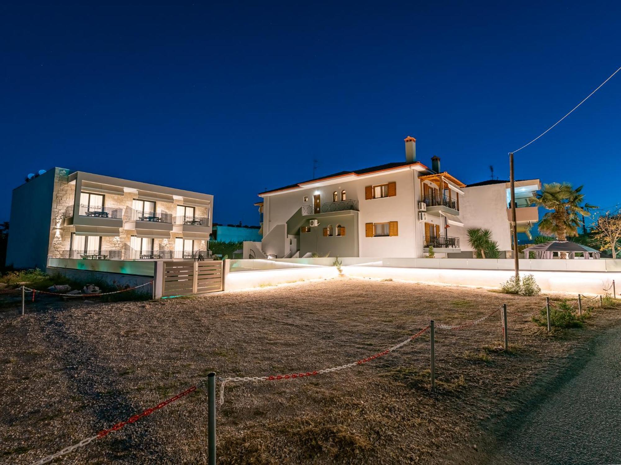Antony'S Luxury Apartments Nikiti  Buitenkant foto