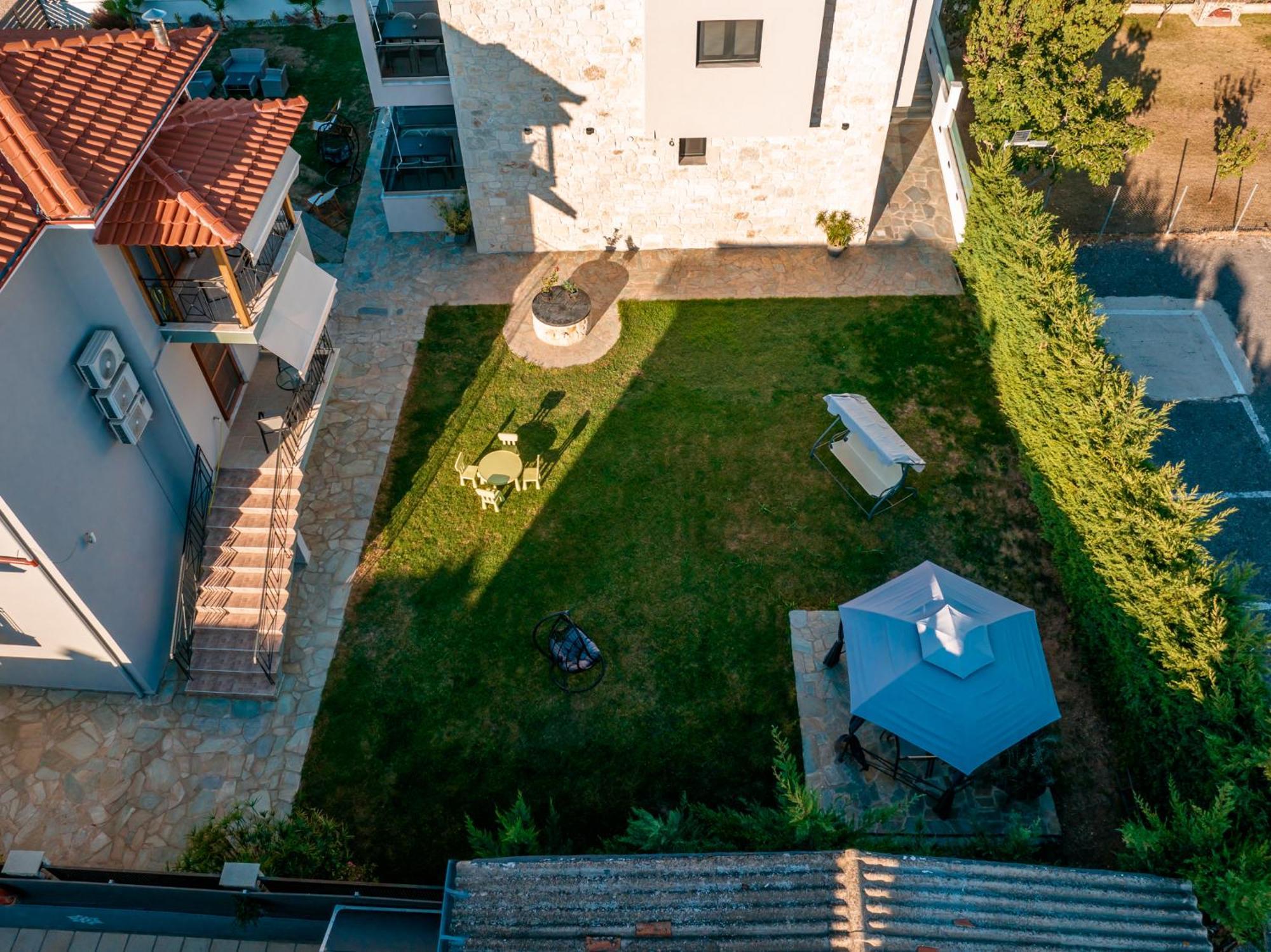Antony'S Luxury Apartments Nikiti  Buitenkant foto