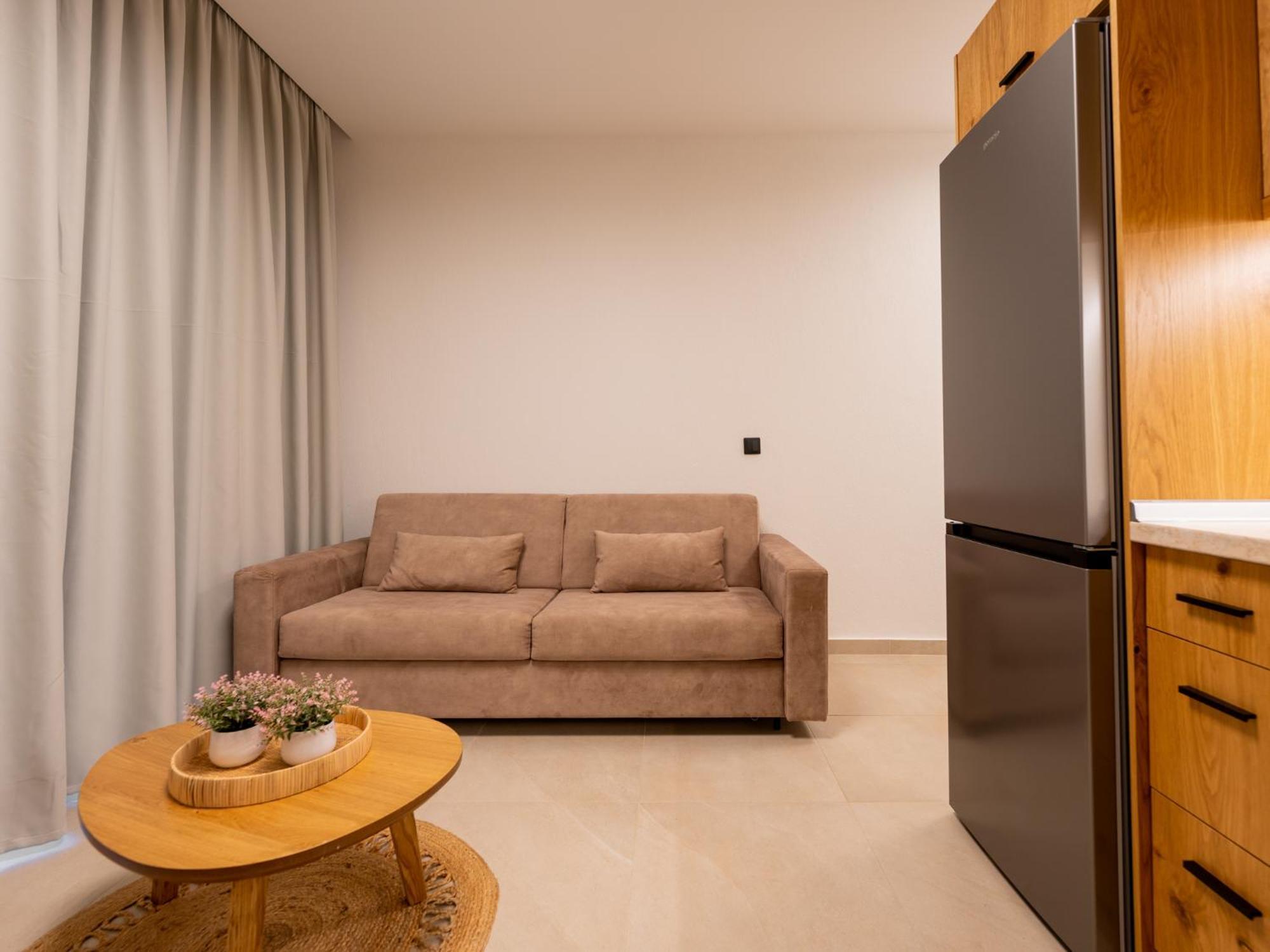 Antony'S Luxury Apartments Nikiti  Buitenkant foto