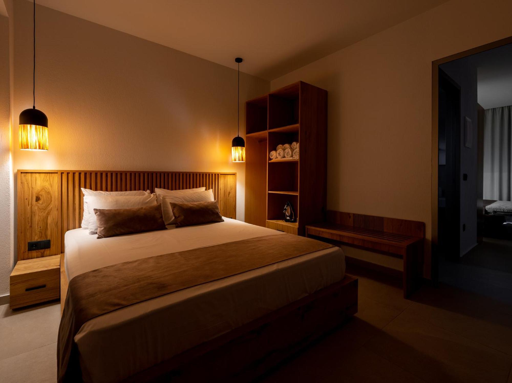Antony'S Luxury Apartments Nikiti  Buitenkant foto